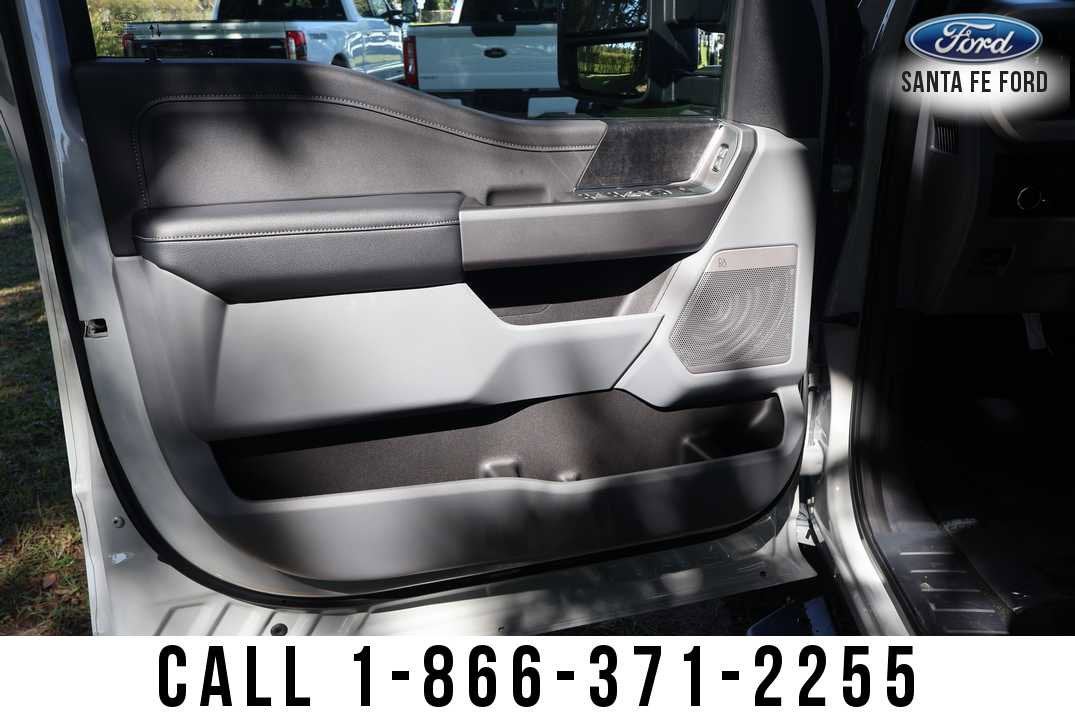 2026 Ford Super Duty F-250 SRW XLT