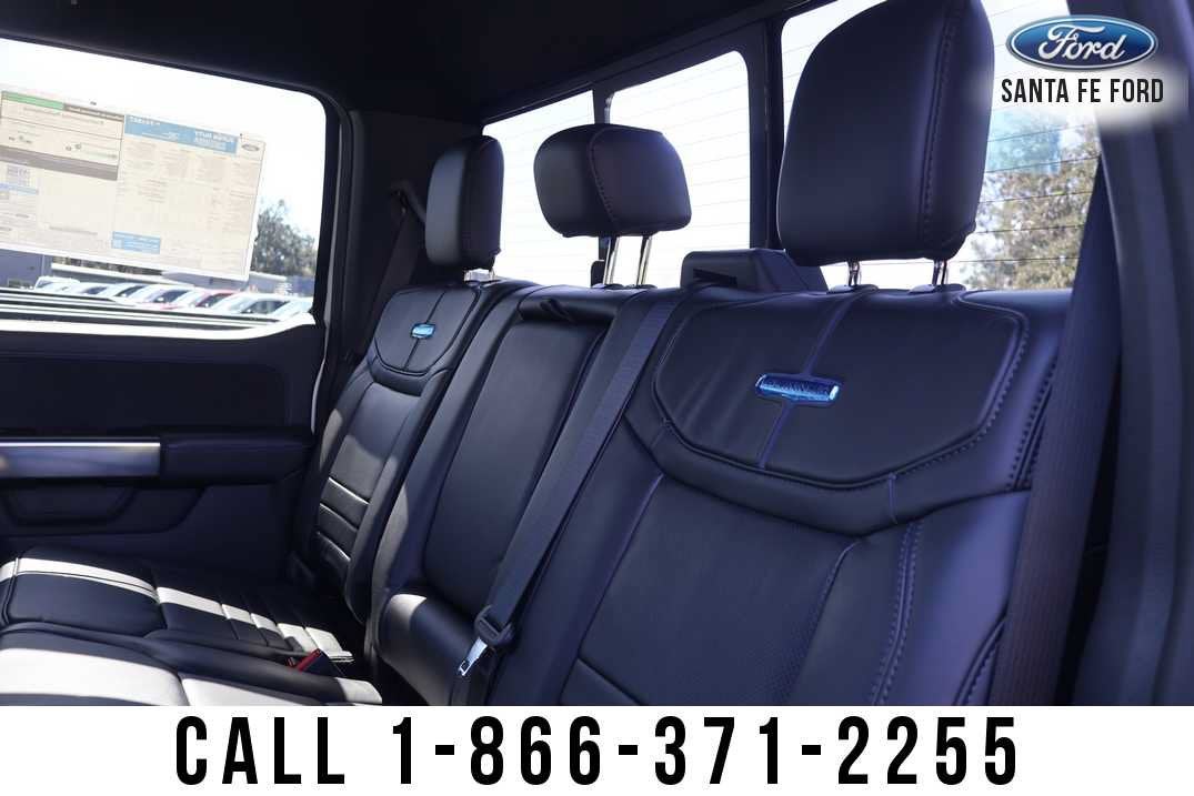 2026 Ford Super Duty F-250 SRW Platinum