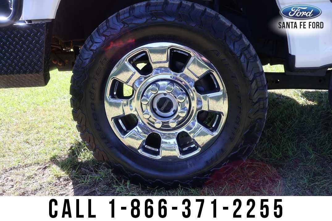 2023 Ford Super Duty F-250 SRW LARIAT