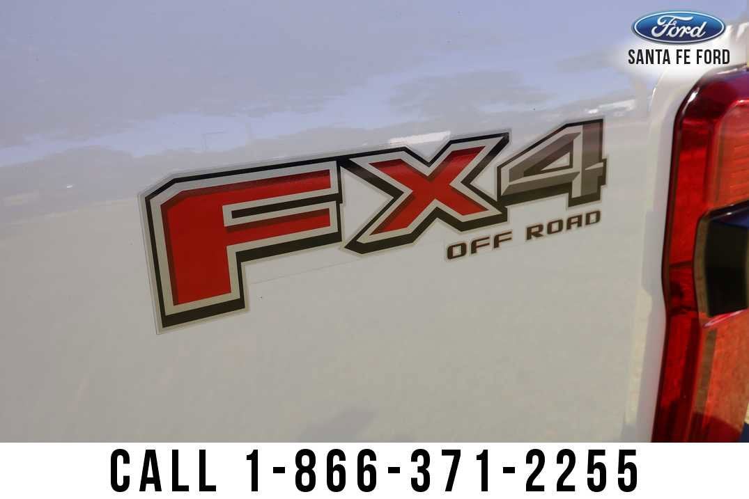 2023 Ford Super Duty F-250 SRW LARIAT