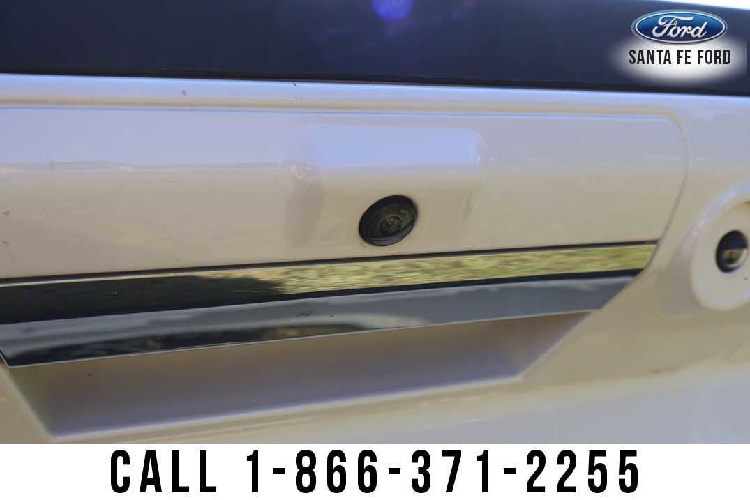 2023 Ford Super Duty F-250 SRW LARIAT