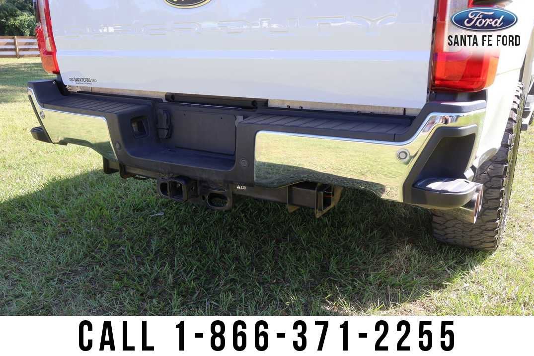 2023 Ford Super Duty F-250 SRW LARIAT