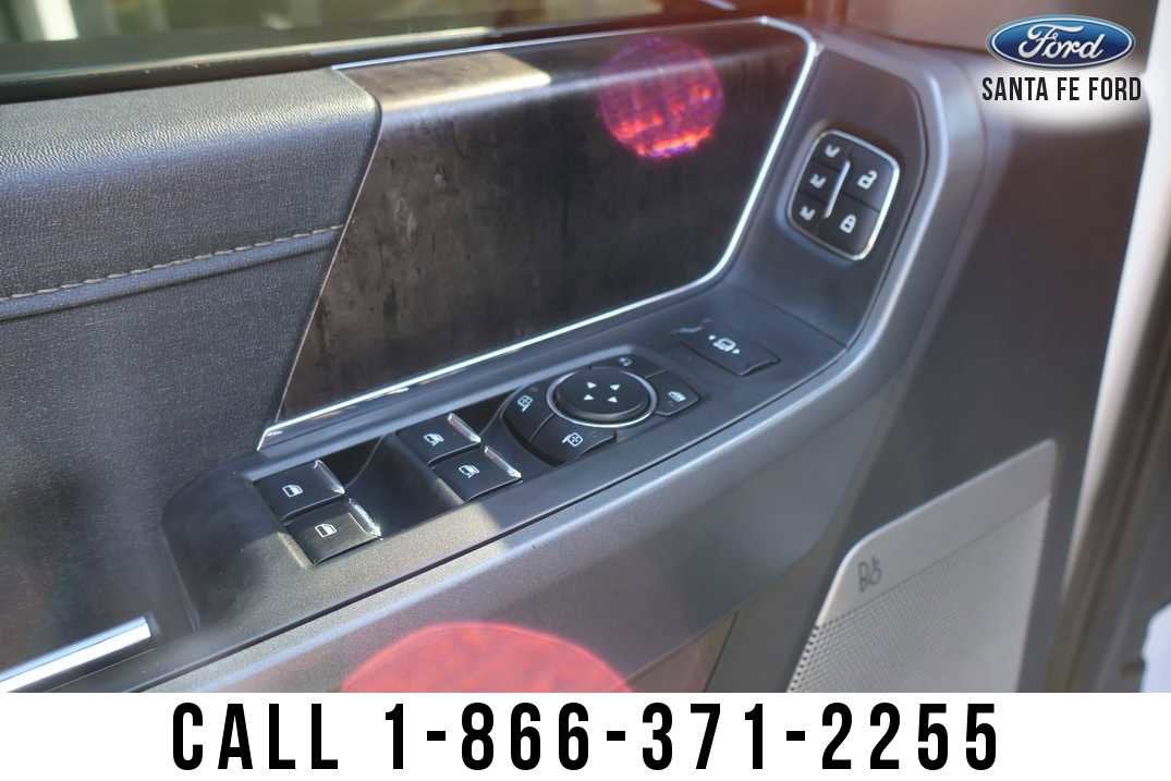 2023 Ford Super Duty F-250 SRW LARIAT