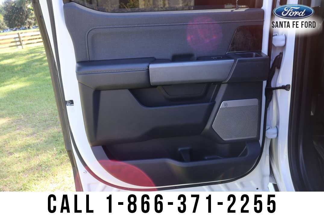 2023 Ford Super Duty F-250 SRW LARIAT