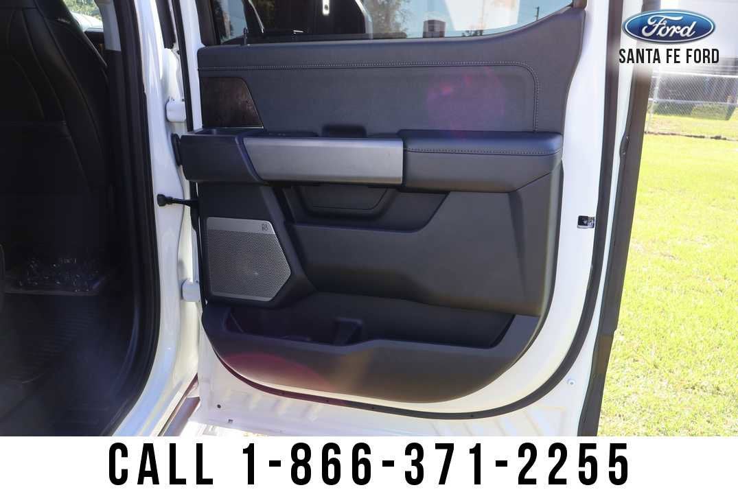 2023 Ford Super Duty F-250 SRW LARIAT