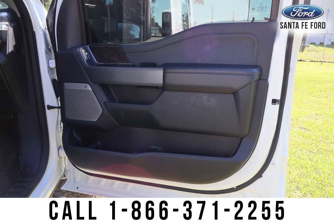 2023 Ford Super Duty F-250 SRW LARIAT