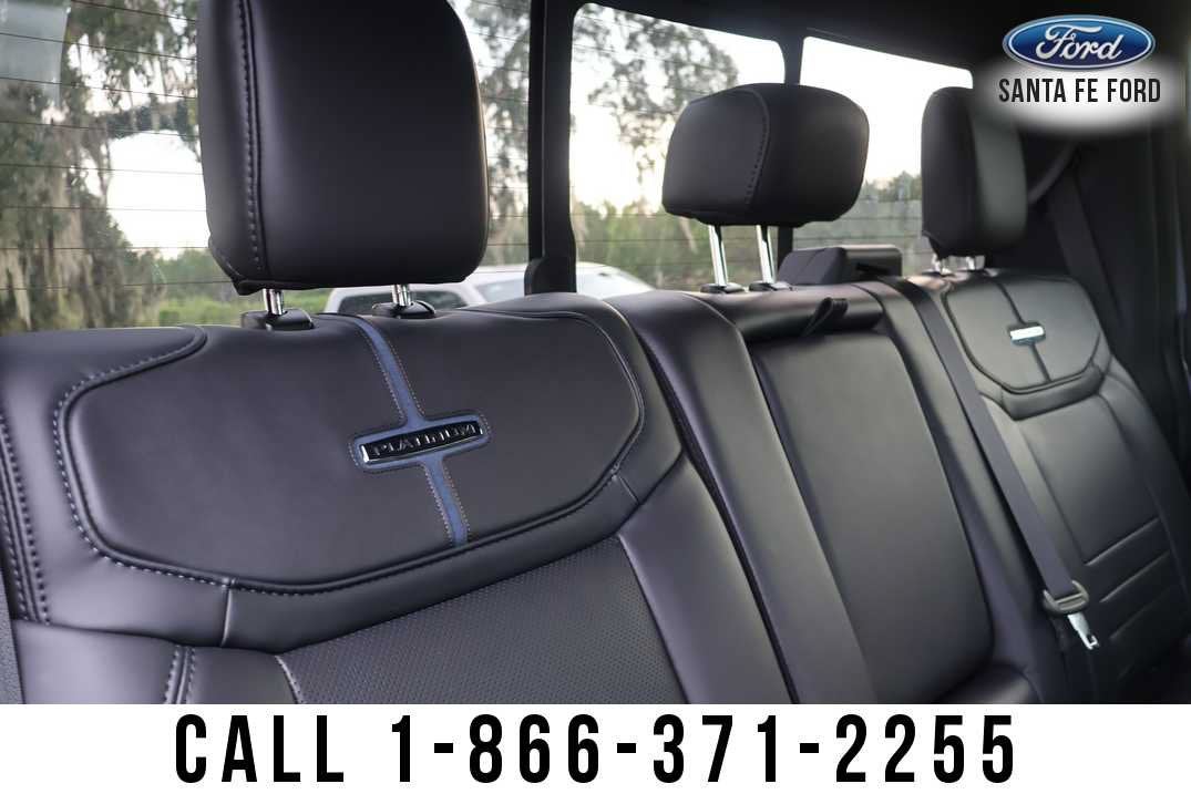 2026 Ford Super Duty F-250 SRW Platinum