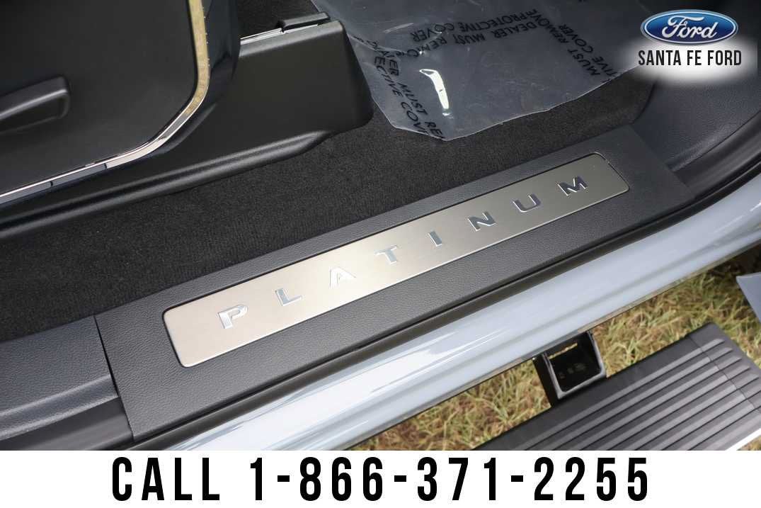 2026 Ford Super Duty F-250 SRW Platinum