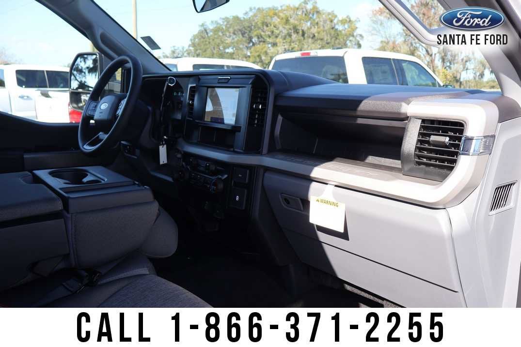 2026 Ford Super Duty F-350 SRW XL