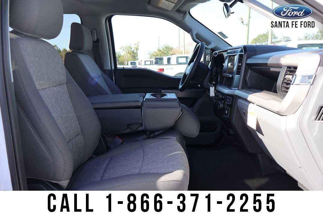 2026 Ford Super Duty F-350 SRW XL