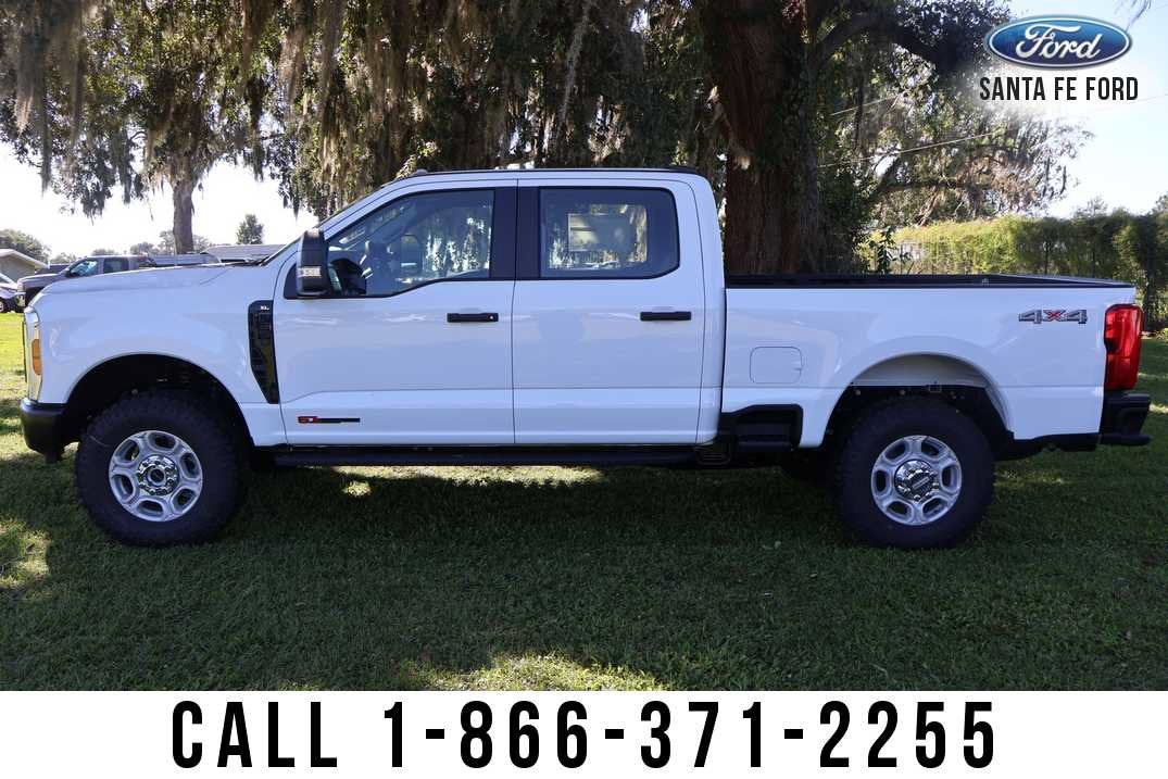 2027 Ford Super Duty F-350 SRW Base