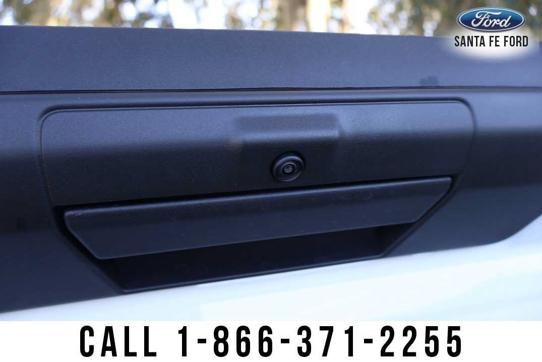 2027 Ford Super Duty F-350 SRW Base