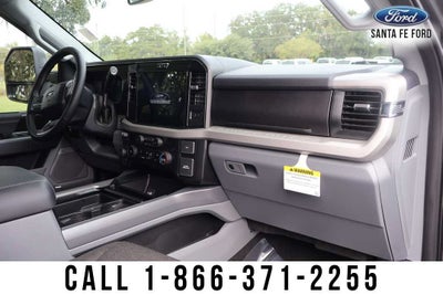 2027 Ford Super Duty F-350 SRW Base