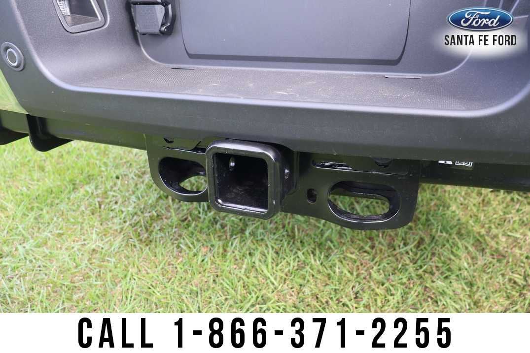 2027 Ford Super Duty F-350 SRW XLT