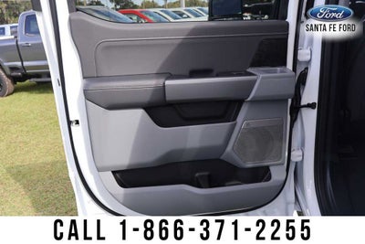 2027 Ford Super Duty F-350 SRW XLT