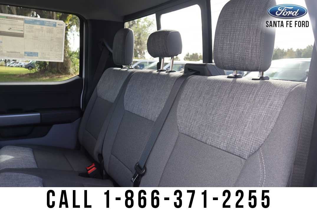 2027 Ford Super Duty F-350 SRW XLT