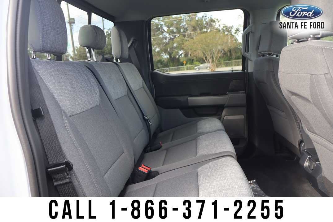 2027 Ford Super Duty F-350 SRW XLT