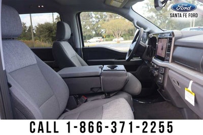 2027 Ford Super Duty F-350 SRW XLT
