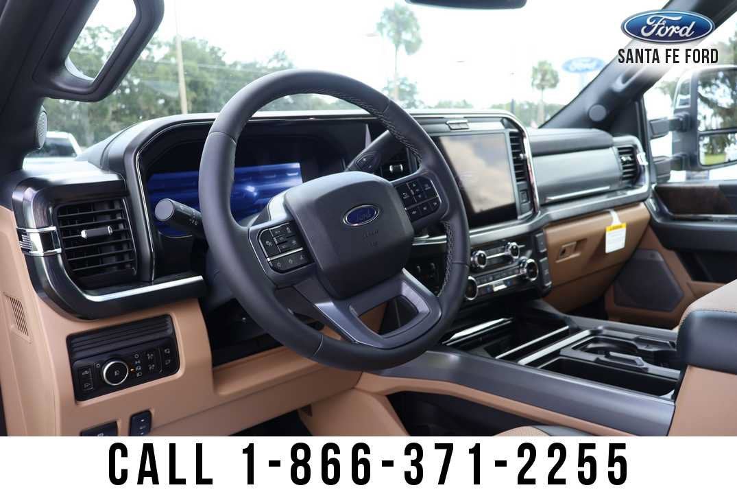 2026 Ford Super Duty F-350 SRW LARIAT