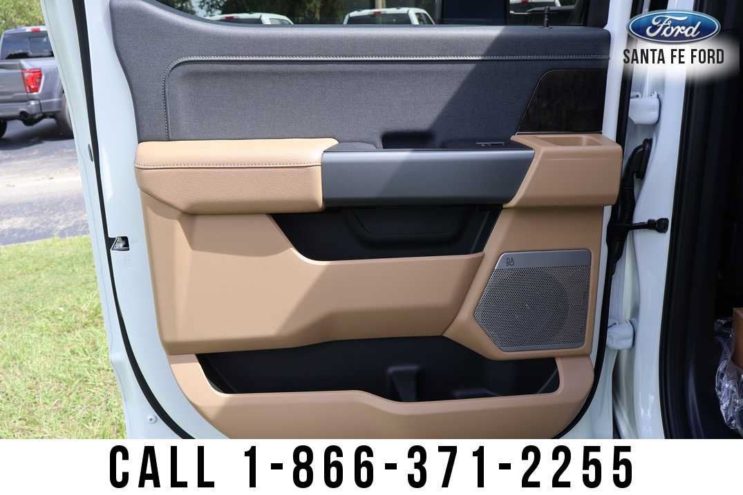 2026 Ford Super Duty F-350 SRW LARIAT