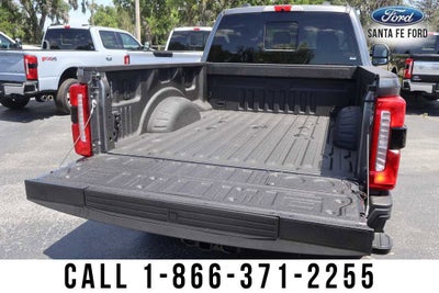 2026 Ford Super Duty F-350 SRW LARIAT