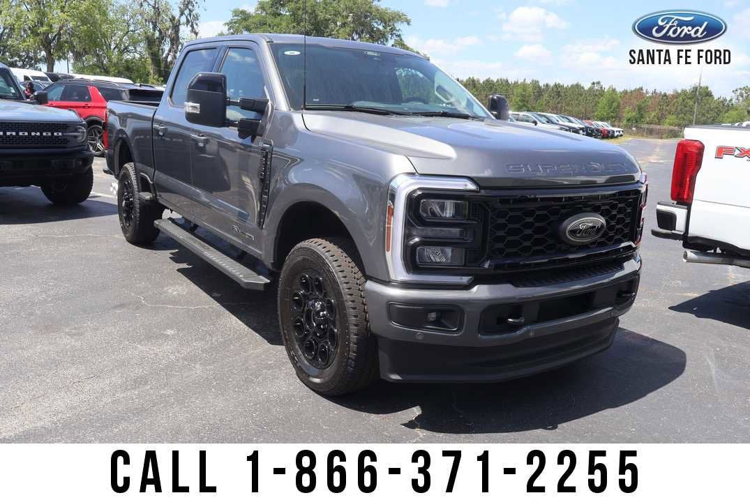 2026 Ford Super Duty F-350 SRW LARIAT