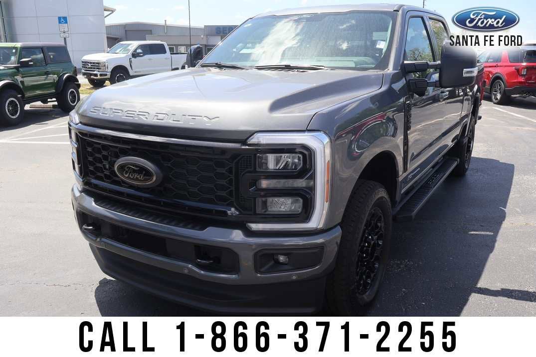 2026 Ford Super Duty F-350 SRW LARIAT