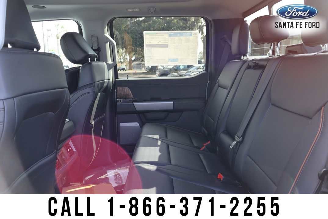 2026 Ford Super Duty F-350 SRW LARIAT