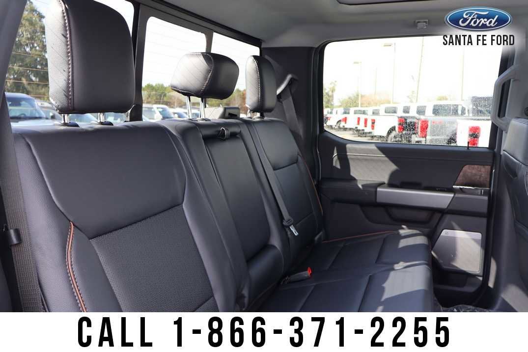 2026 Ford Super Duty F-350 SRW LARIAT