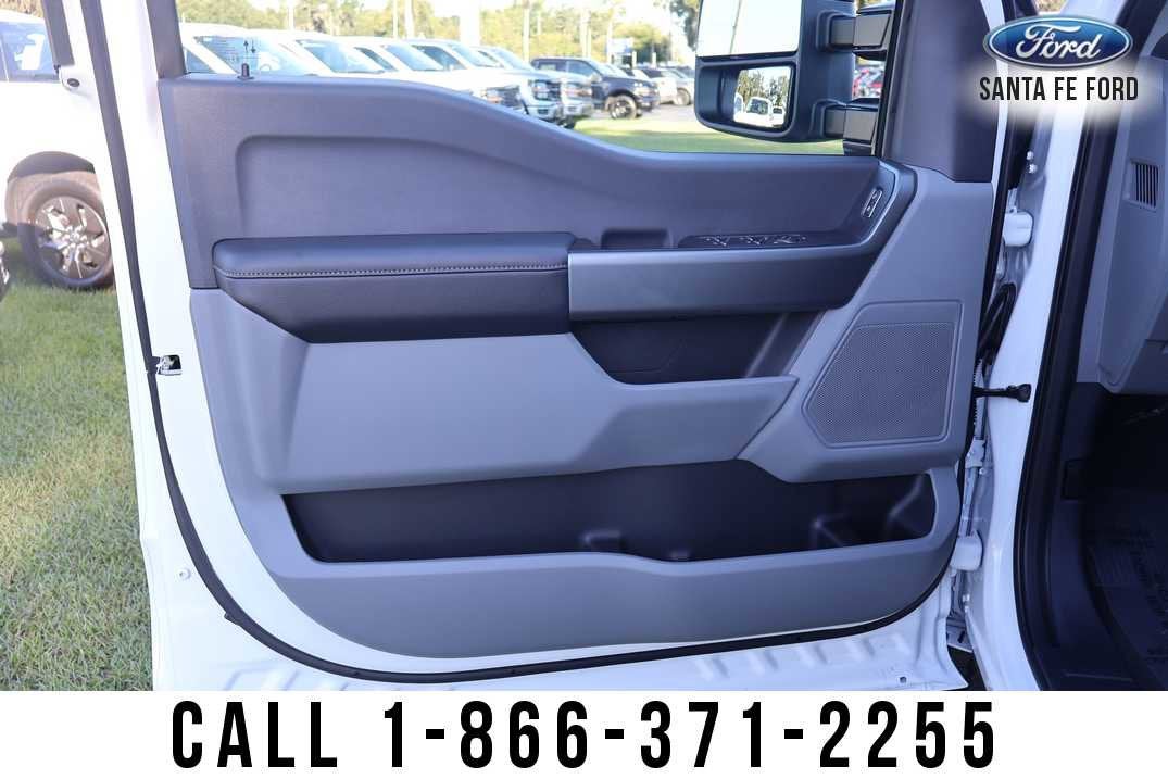 2026 Ford Super Duty F-350 SRW F-350® XL