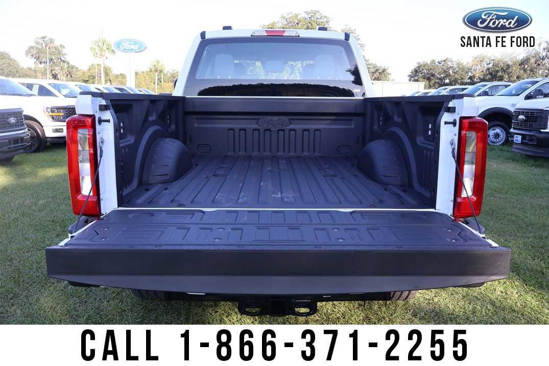 2026 Ford Super Duty F-350 SRW F-350® XL