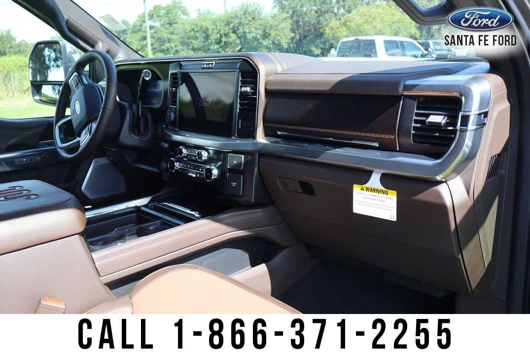 2026 Ford Super Duty F-350 DRW King Ranch