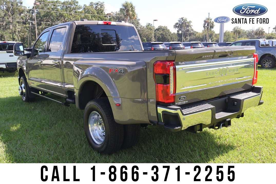 2026 Ford Super Duty F-350 DRW King Ranch