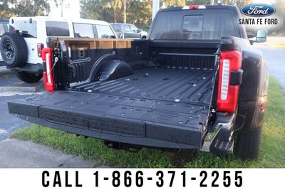 2027 Ford Super Duty F-350 DRW F-350® King Ranch®