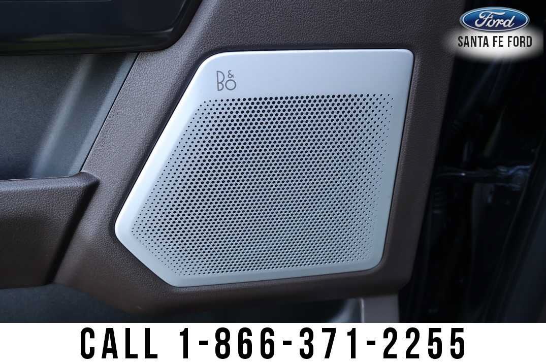 2027 Ford Super Duty F-350 DRW F-350® King Ranch®
