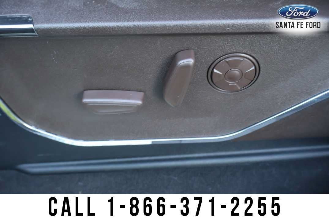 2027 Ford Super Duty F-350 DRW F-350® King Ranch®