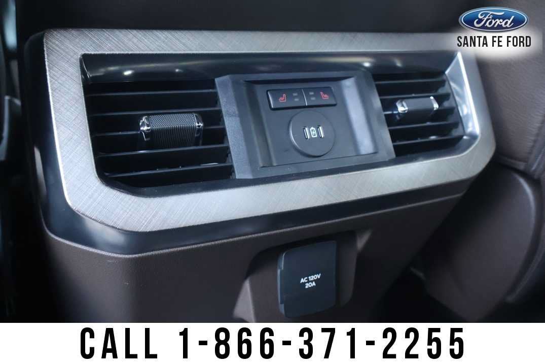 2027 Ford Super Duty F-350 DRW F-350® King Ranch®