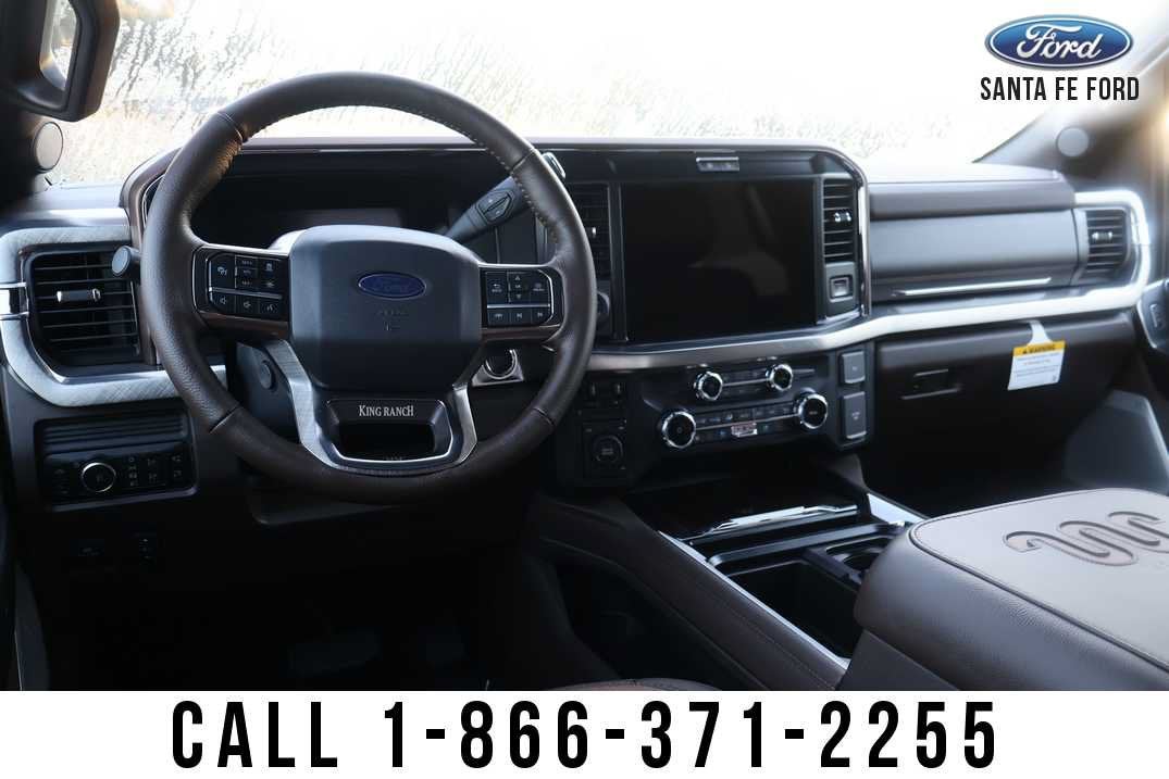 2027 Ford Super Duty F-350 DRW F-350® King Ranch®