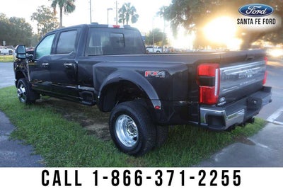 2027 Ford Super Duty F-350 DRW F-350® King Ranch®