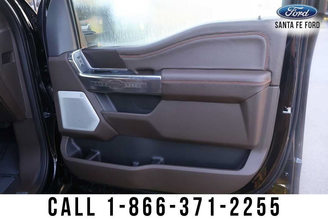 2027 Ford Super Duty F-350 DRW F-350® King Ranch®