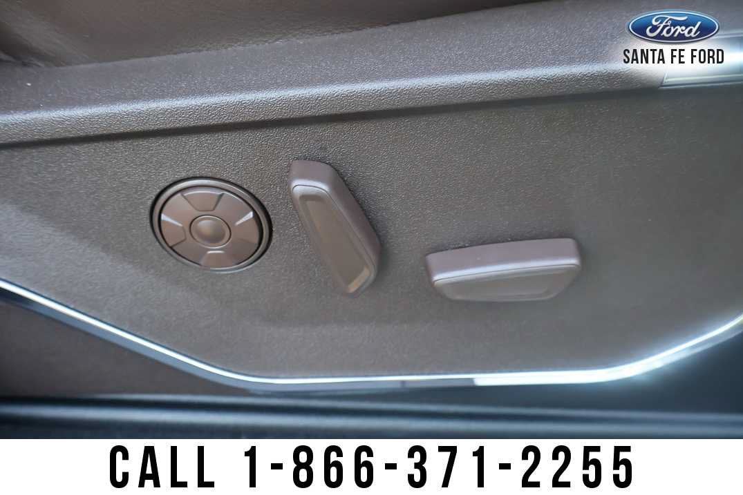 2027 Ford Super Duty F-350 DRW F-350® King Ranch®