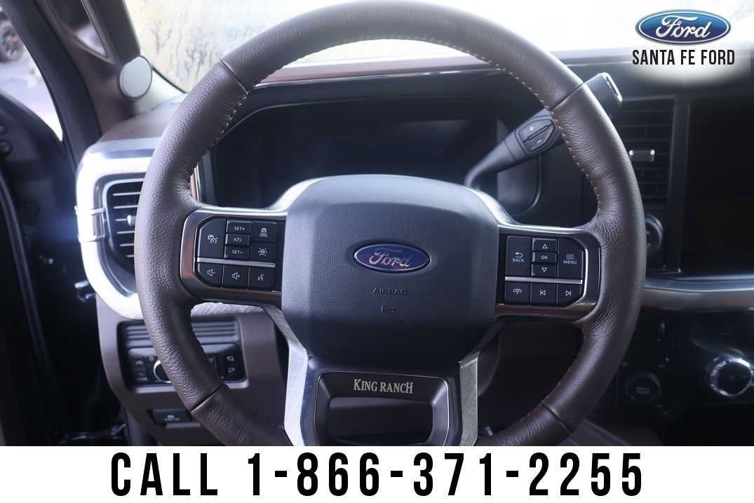 2027 Ford Super Duty F-350 DRW F-350® King Ranch®