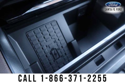 2027 Ford Super Duty F-350 DRW F-350® King Ranch®