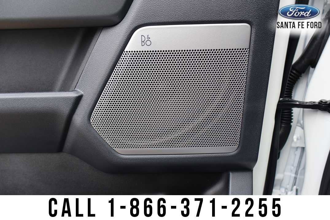 2026 Ford Super Duty F-350 DRW LARIAT