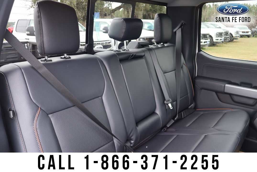 2026 Ford Super Duty F-350 DRW LARIAT