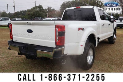 2026 Ford Super Duty F-350 DRW LARIAT
