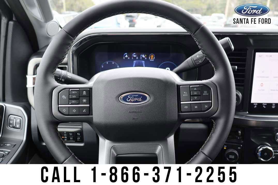 2026 Ford Super Duty F-350 DRW LARIAT