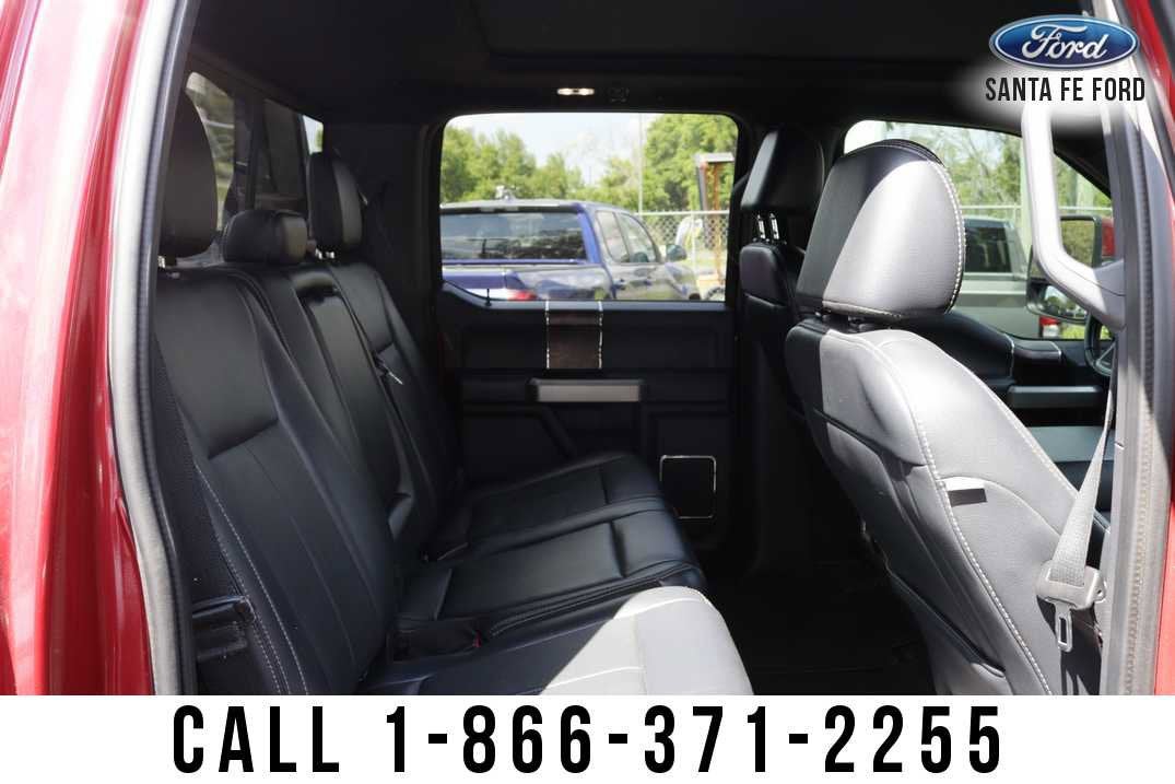2022 Ford Super Duty F-350 DRW LARIAT