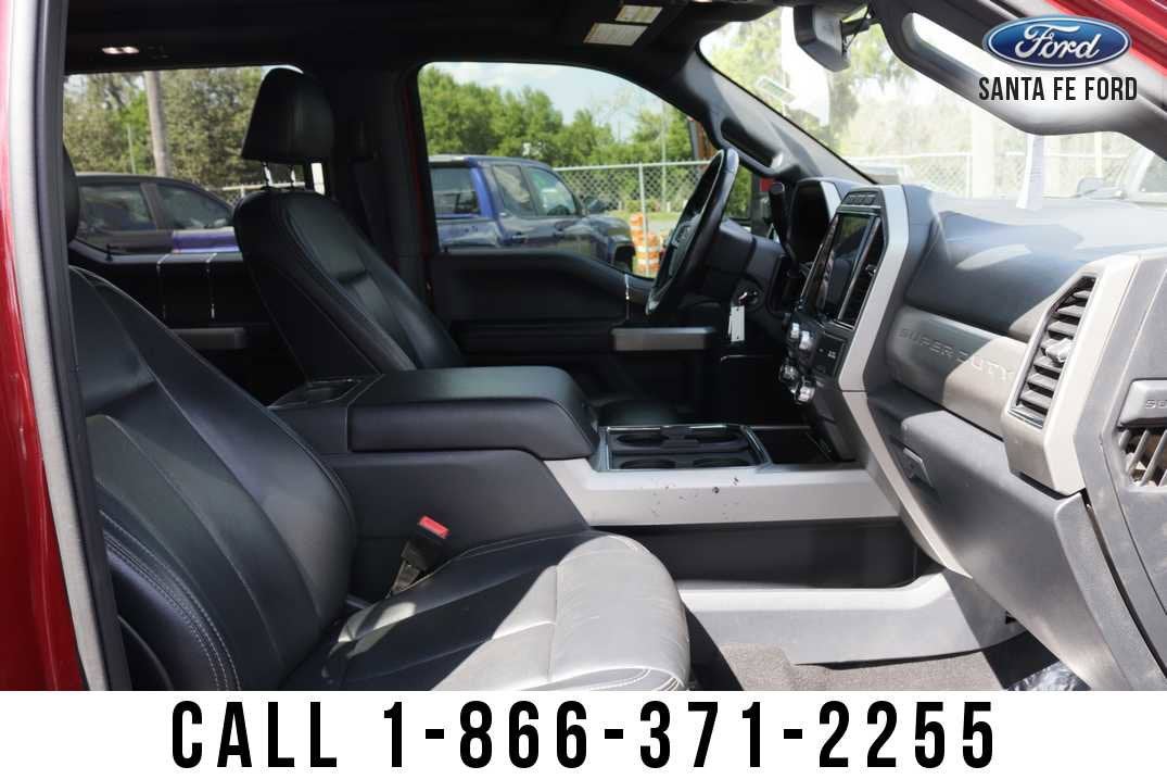 2022 Ford Super Duty F-350 DRW LARIAT