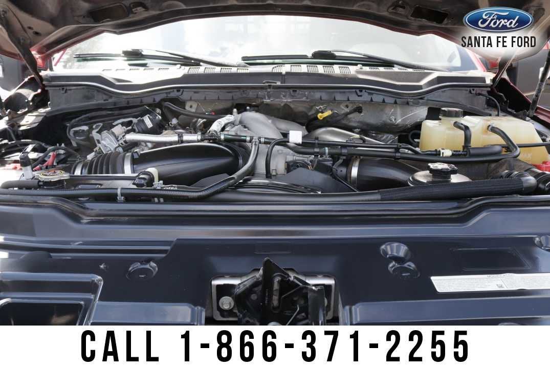 2022 Ford Super Duty F-350 DRW LARIAT